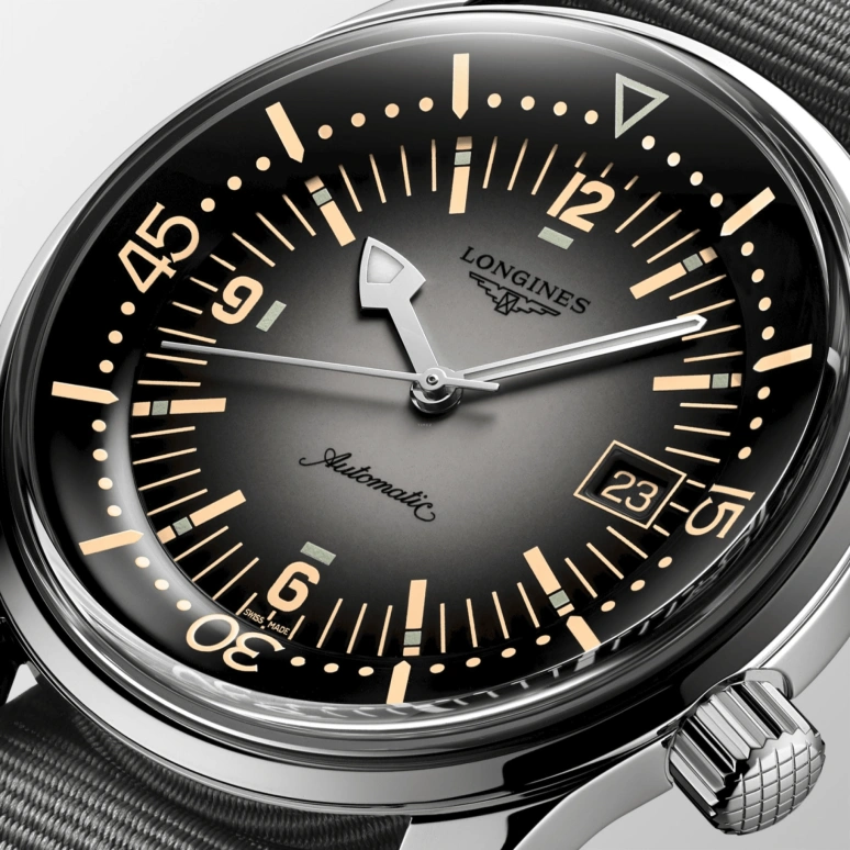 Longines,Heritage Classic 42mm,42mm,Stainless Steel,Grey,Automatic,Date,64hours,L3,L3.774.4.70.2