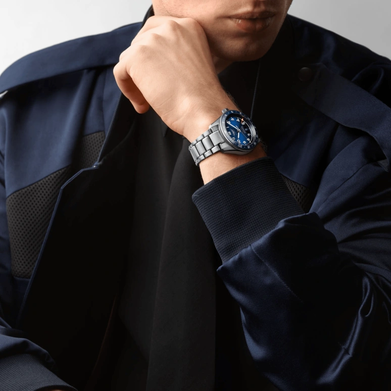 Longines,Spirit 42mm,42mm,Stainless Steel,Blue,Automatic,Date,65hours,L3,L3.812.4.93.6