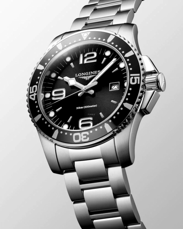 Longines,HydroConquest 44mm,44mm,Stainless Steel,Black,Quartz,Date,26280hours,L3,L3.840.4.56.6