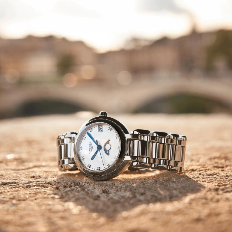 Longines,PrimaLuna 34mm,34mm,Stainless Steel,White,Quartz,Moonphase,Date,L8,L8.116.4.87.6