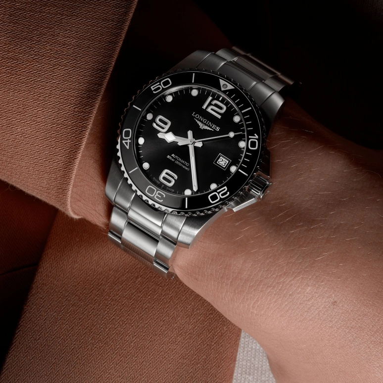 Longines,HydroConquest 43mm,43mm,Stainless Steel,Black,Automatic,Date,65hours,L3,L3.782.4.56.6