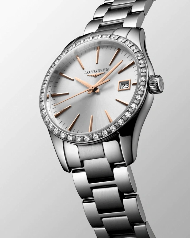 Longines,Conquest Classic 34mm,34mm,Stainless Steel,Silver,Quartz,Date,26280hours,L2,L2.386.0.72.6