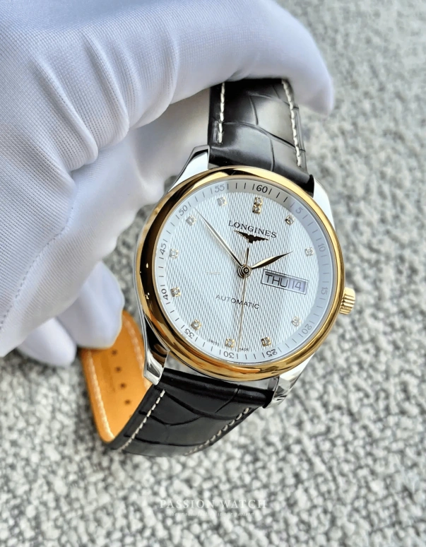 Longines,Master 38.50mm,38.50mm,Yellow Gold,Stainless Steel,Silver White,Automatic,Date,Day,L2,L2.755.5.77.3