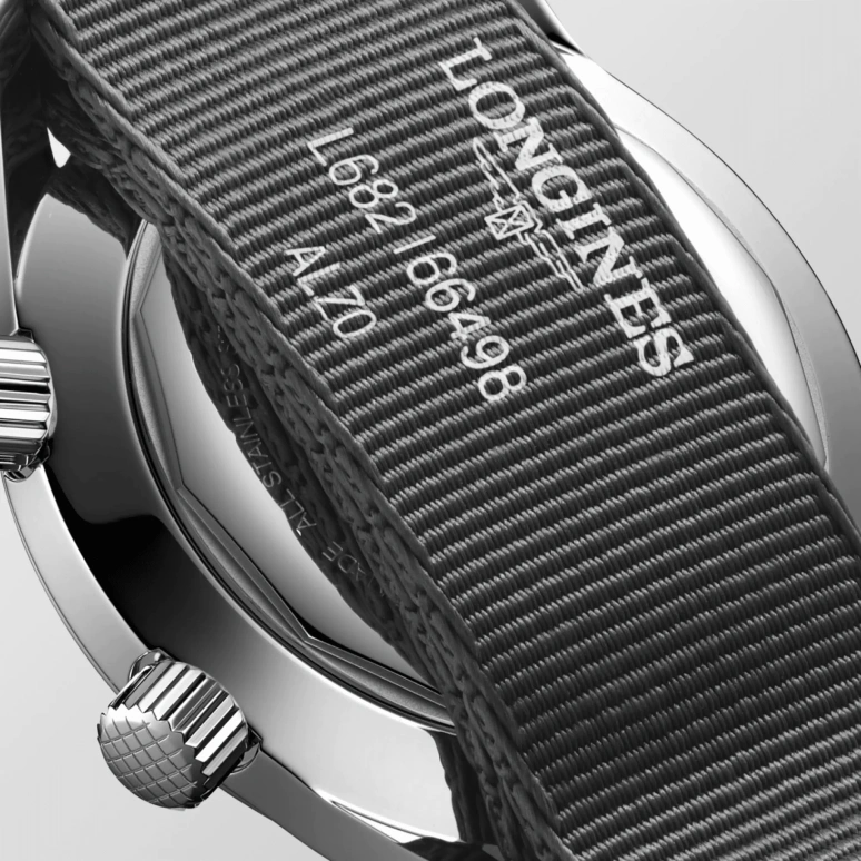Longines,Heritage Classic 42mm,42mm,Stainless Steel,Grey,Automatic,Date,64hours,L3,L3.774.4.70.2