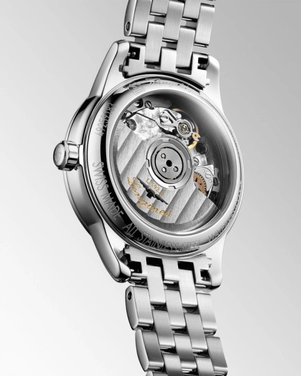 Longines,Heritage Classic 26mm,26mm,Stainless Steel,White,Automatic,45hours,In-house Caliber,L4,L4.274.4.21.6