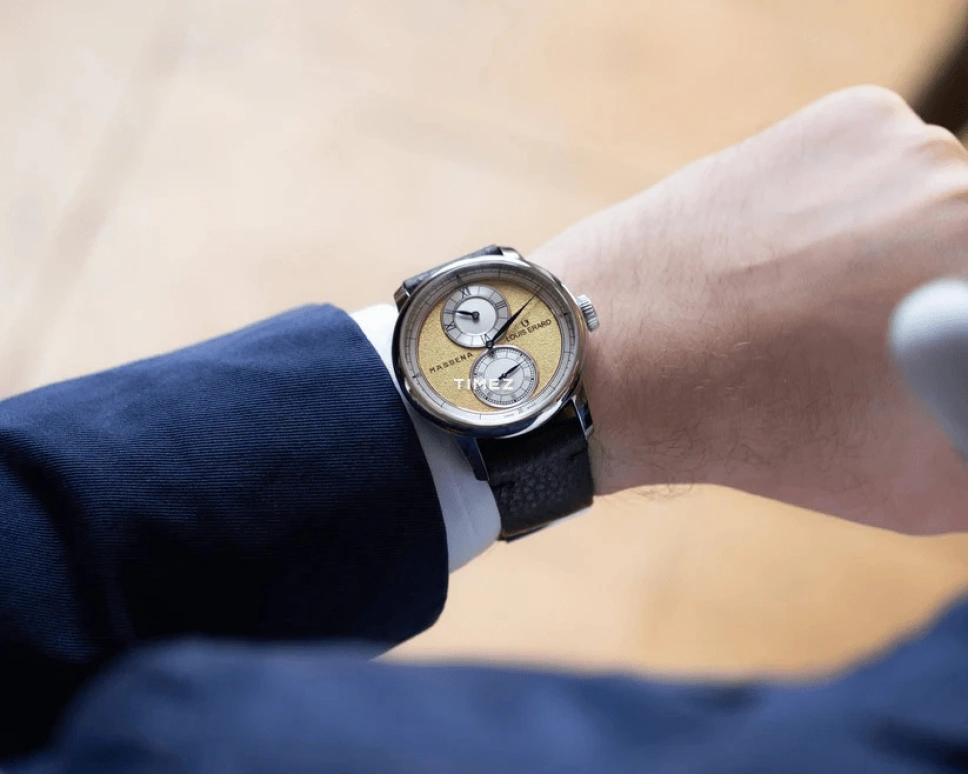 Louis Erard,Noirmont X 42mm,42mm,Stainless Steel,Silver,Yellow,Automatic,38hours,Sapphire,Crystal Glass,85237AA75,85237AA75.BVA103