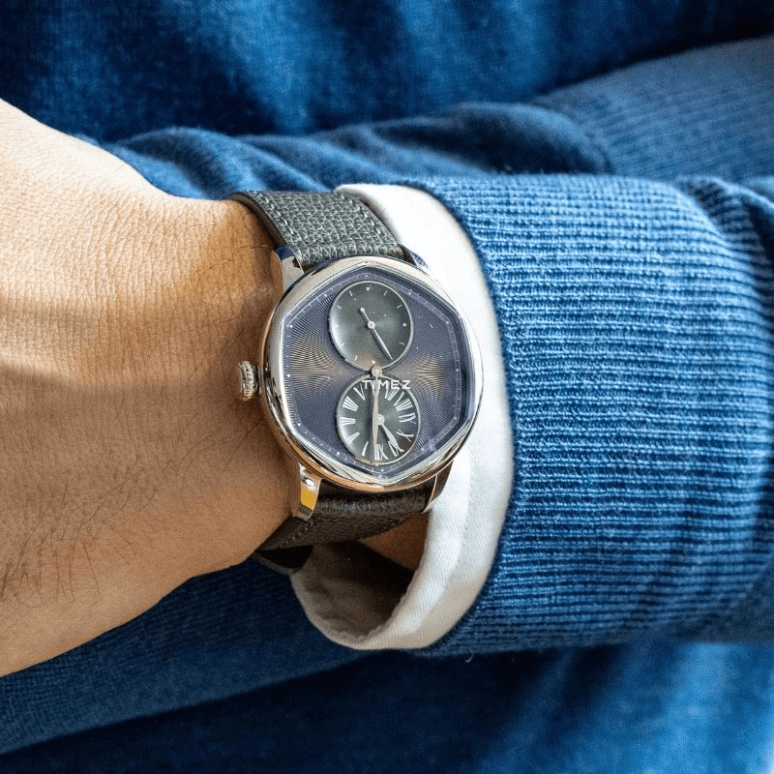 Louis Erard,Noirmont X 39mm,39mm,Stainless Steel,Purple,Automatic,38hours,Sapphire,Crystal Glass,85249AA02,85249AA02.BVA153