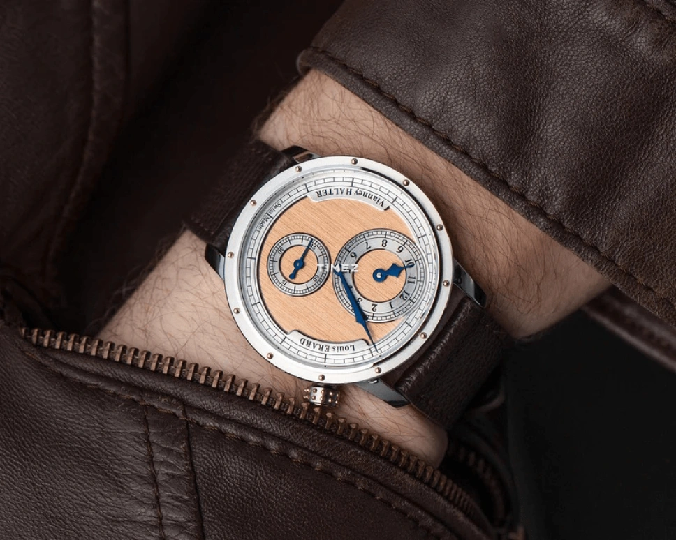 Louis Erard,Noirmont X 43mm,43mm,Stainless Steel,Silver,Salmon,Automatic,38hours,Sapphire,Crystal Glass,85246AA03,85246AA03.BVA172
