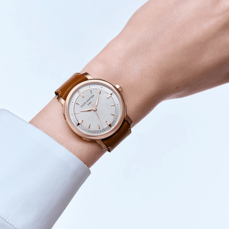 LOUIS VUITTON,ESCALE 39mm,39mm,Pink Gold,Silver,Automatic,50hours,In-house Caliber,W3PG11