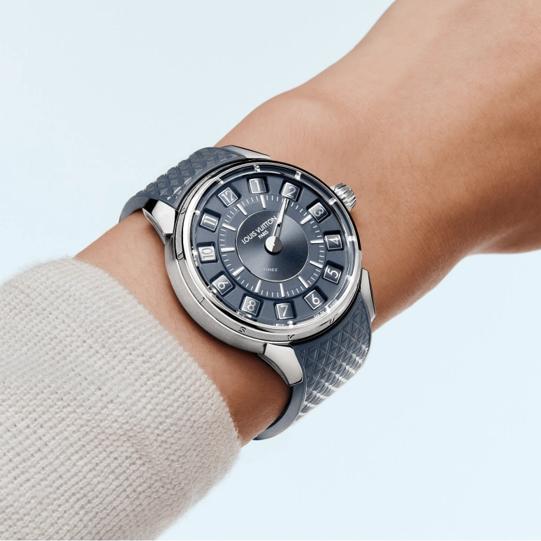 LOUIS VUITTON,Tambour Taiko Spin Time 39.50mm,39.50mm,White Gold,Blue,Automatic,45hours,In-house Caliber,W9WG62