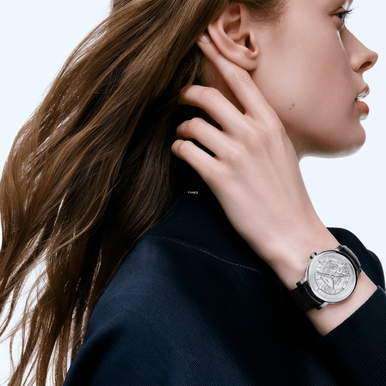 LOUIS VUITTON,ESCALE 39mm,39mm,Platinum,Silver,Automatic,50hours,In-house Caliber,W3PT11