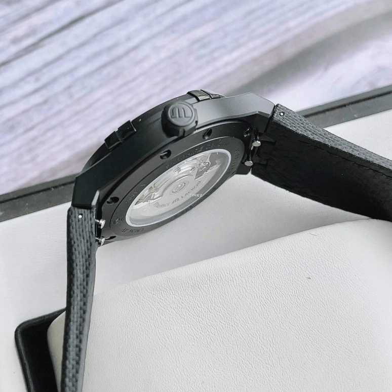Maurice Lacroix,Aikon 42mm,42mm,Stainless Steel,Black,Automatic,Day,38hours,AI6008,AI6008-PVB01-330-1