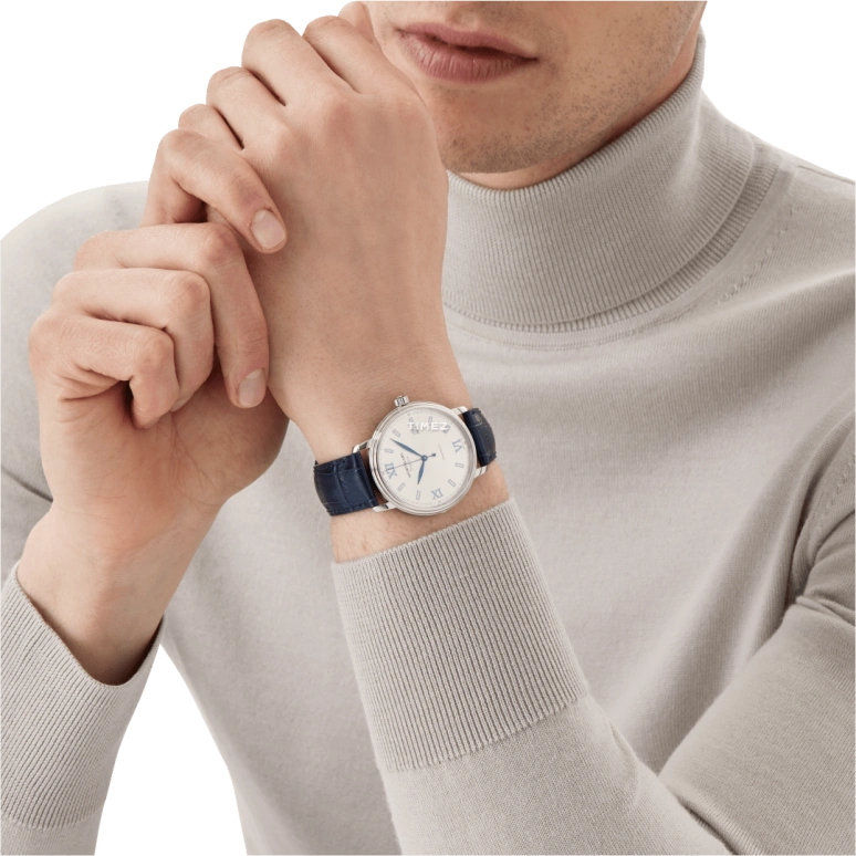 Montblanc,Tradition 40mm,40mm,Stainless Steel,Silver,Automatic,Day,Sapphire,Crystal Glass,MB129285