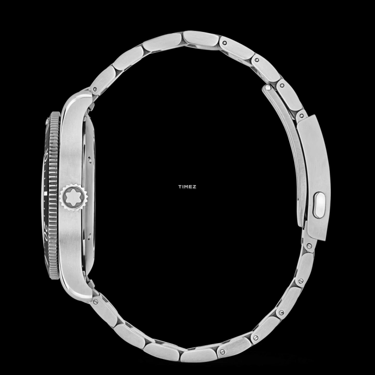 Montblanc,Iced Sea 41mm,41mm,Stainless Steel,Ceramic,Red,Automatic,Day,72hours,MB132291