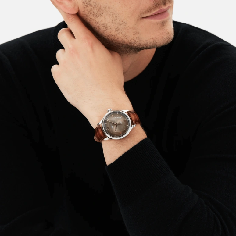 Montblanc,Heritage 40mm,40mm,Stainless Steel,Brown,Automatic,Sapphire,Crystal Glass,Round,MB128673