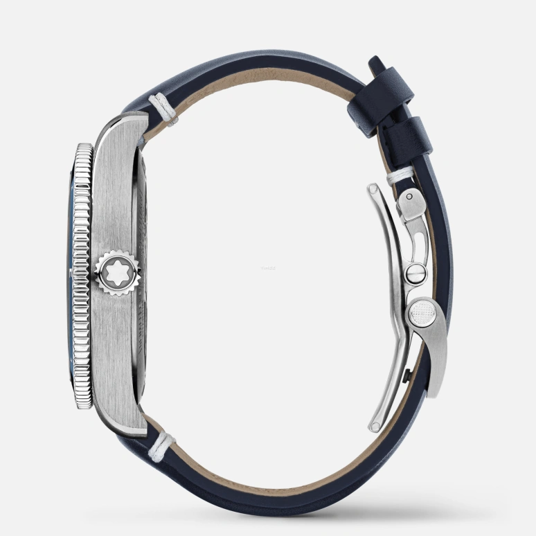 Montblanc,1858 42mm,42mm,Titanium,Titanium Gold,Luminous,White,Blue,Automatic,Day,World Time,MB125565