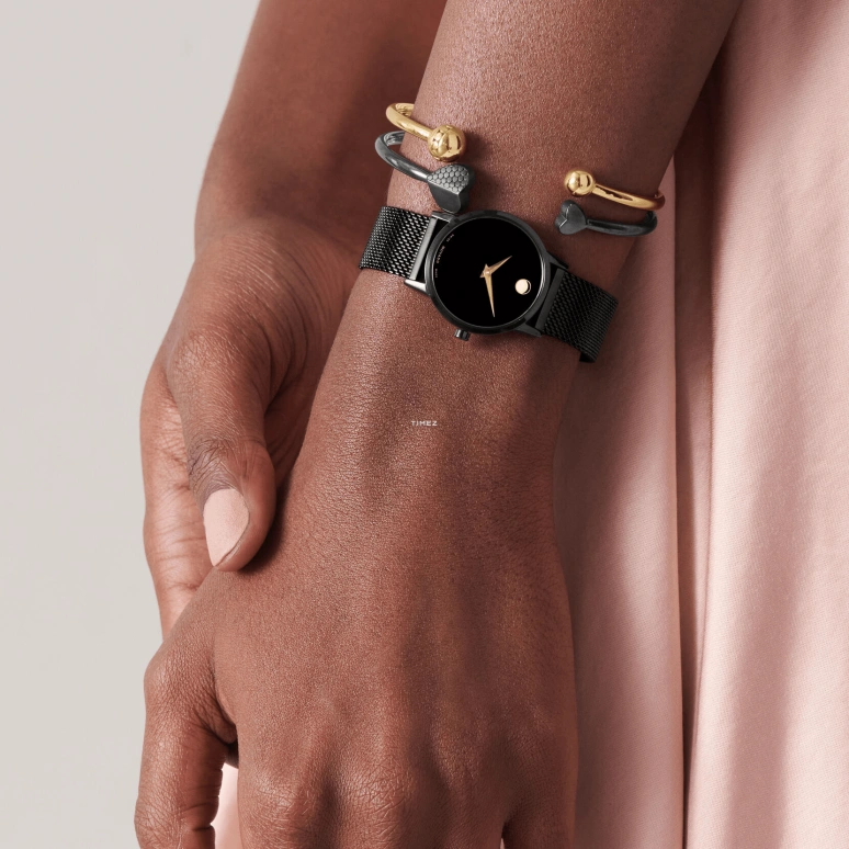 Movado,Museum Classic 28mm,28mm,Stainless Steel,Black,Quartz,Sapphire,Crystal Glass,Round,0607493