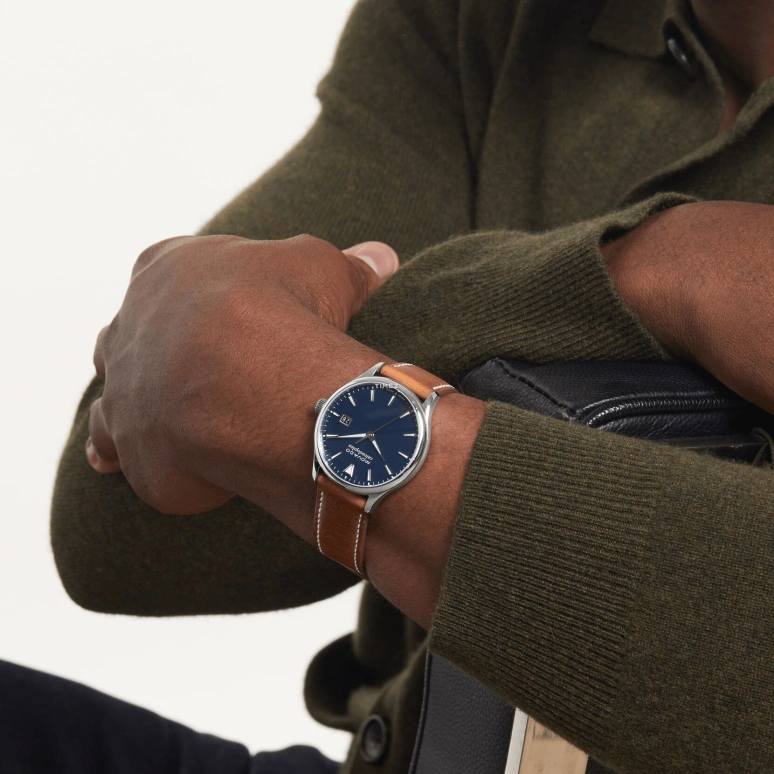 Movado,Heritage Series 40mm,40mm,Stainless Steel,Blue,Day,Sapphire,Crystal Glass,Round,3650155