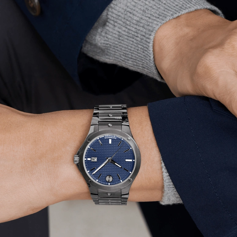 Movado,Movado SE 41mm,41mm,Stainless Steel,Blue,Automatic,Day,Sapphire,Crystal Glass,0607553