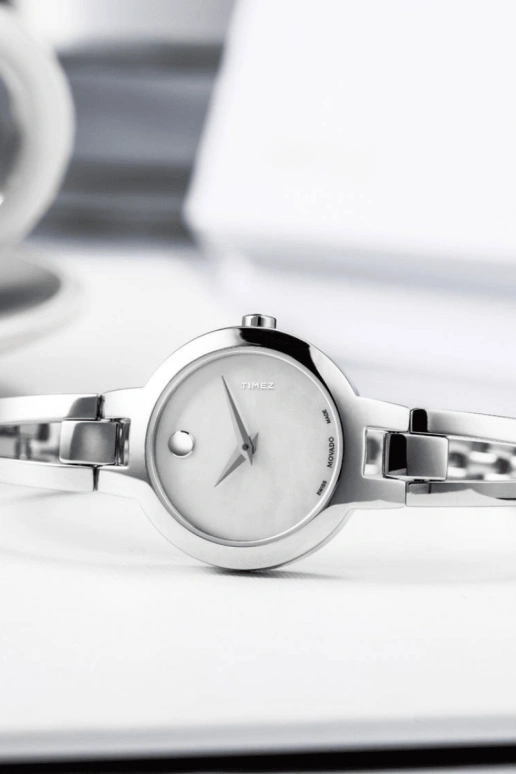 Movado,Amorosa 24mm,24mm,Stainless Steel,White,Quartz,Sapphire,Crystal Glass,Round,0607357