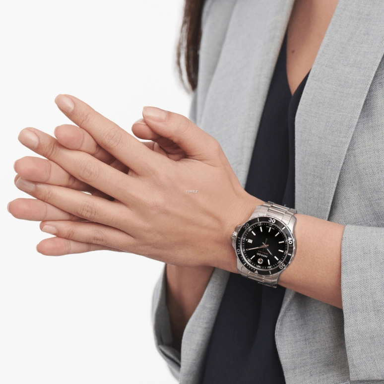 Movado,800 40mm,40mm,Stainless Steel,Black,Automatic,Day,Sapphire,2600135