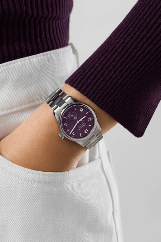 Nomos Glashütte,Club 34mm,34mm,Stainless Steel,Purple,Automatic,42hours,In-house Caliber,757,757.SB
