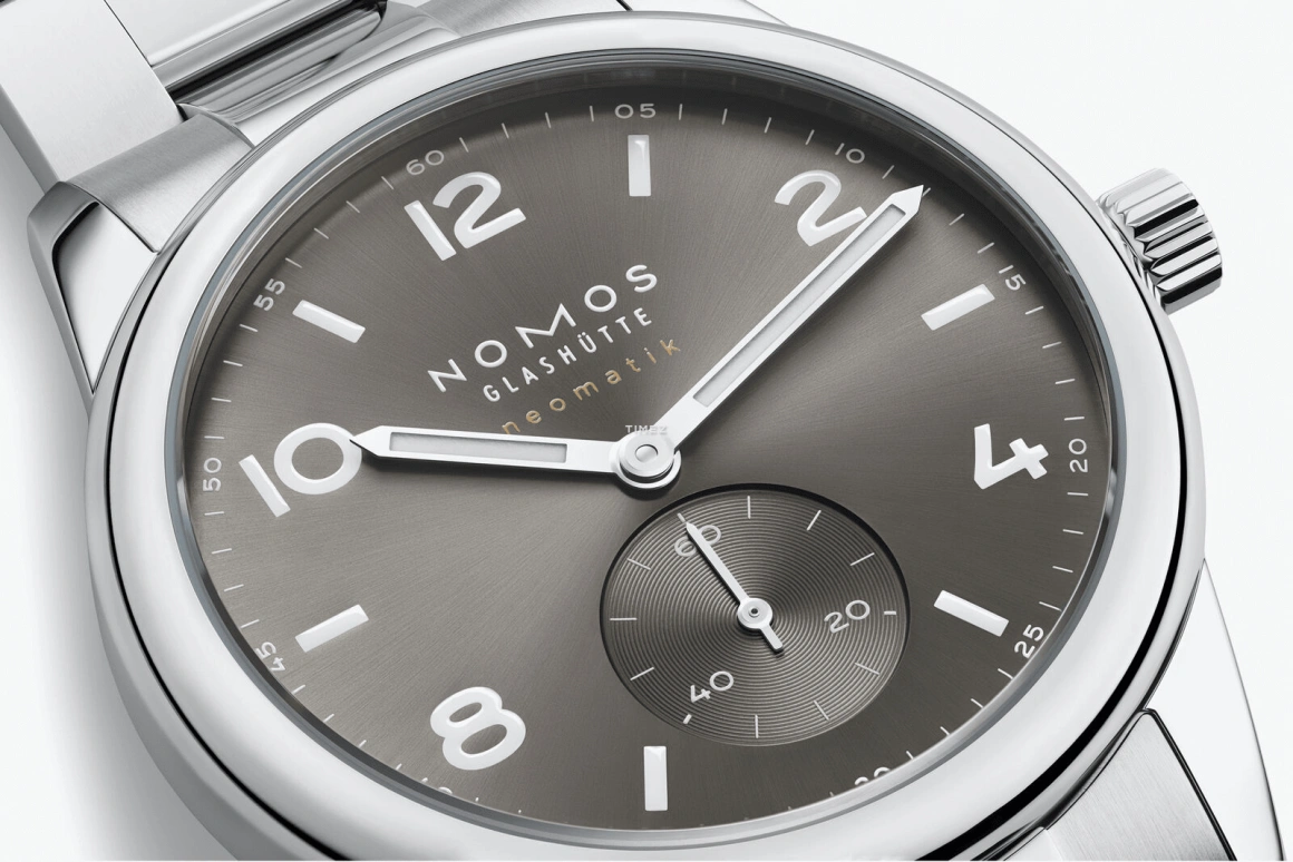 Nomos Glashütte,Club 39.50mm,39.50mm,Stainless Steel,Grey,Automatic,42hours,In-house Caliber,763