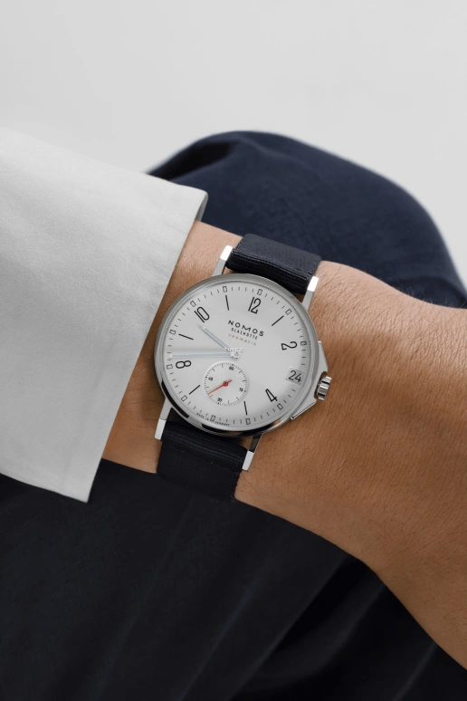 Nomos Glashütte,Ahoi 38.50mm,38.50mm,Stainless Steel,White,Automatic,Day,42hours,525,525.SB