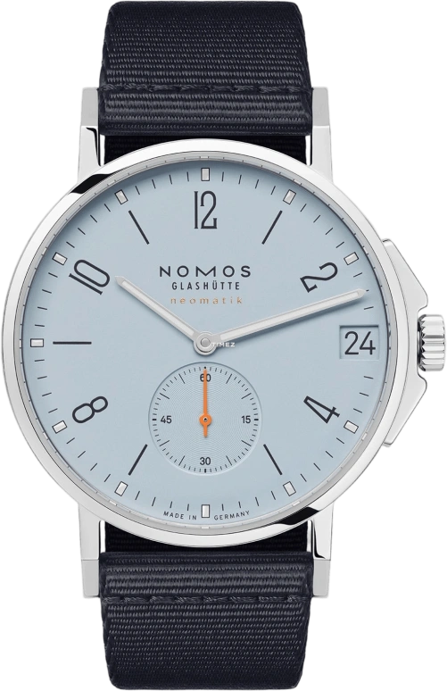 Nomos Glashütte Ahoi 526