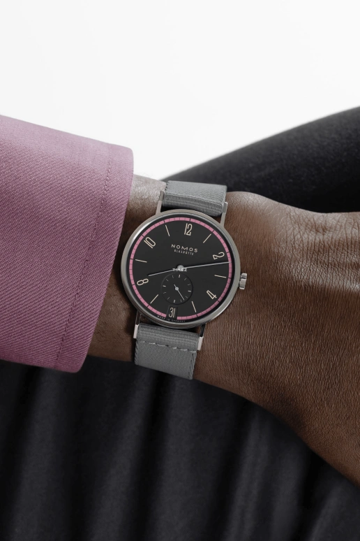Nomos Glashütte,Tangente 37.50mm,37.50mm,Stainless Steel,Black,Handwound,Big Date,42hours,179,179.S19