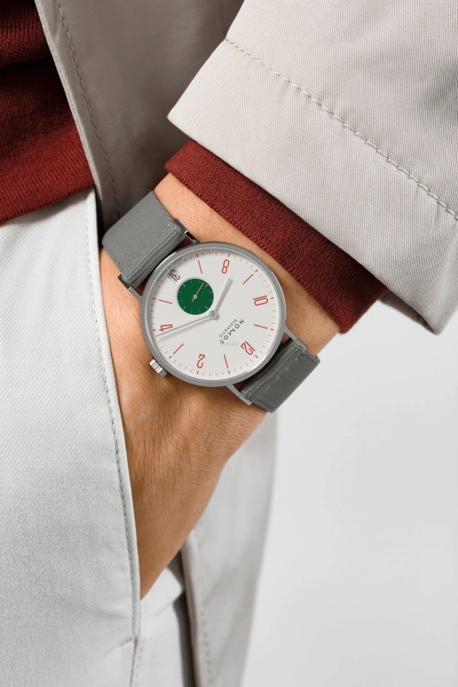 Nomos Glashütte,Tangente 37.50mm,37.50mm,Stainless Steel,Cream white,Handwound,Big Date,42hours,179,179.S4