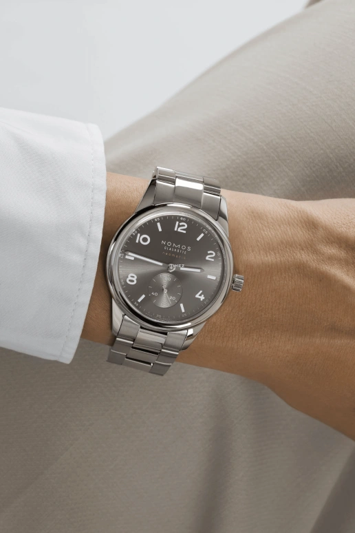 Nomos Glashütte,Club 39.50mm,39.50mm,Stainless Steel,Grey,Automatic,42hours,In-house Caliber,764