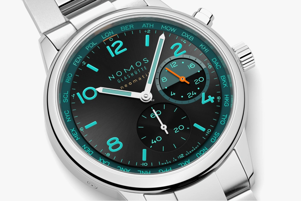 Nomos Glashütte,Club 40mm,40mm,Stainless Steel,Black,Blue,Automatic,Chronograph,Dule Time,World Time,Day / Night Indication,42hours,In-house Caliber,790,790.S7