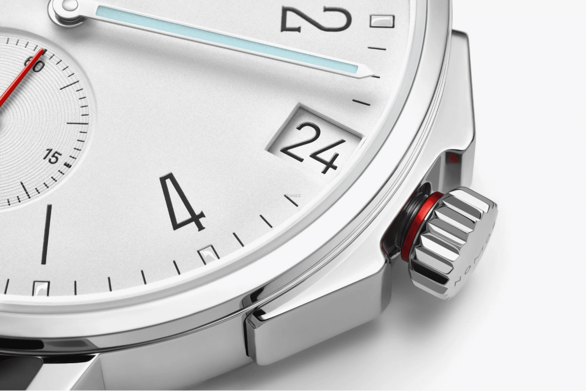 Nomos Glashütte,Ahoi 38.50mm,38.50mm,Stainless Steel,White,Automatic,Day,42hours,525,525.SB