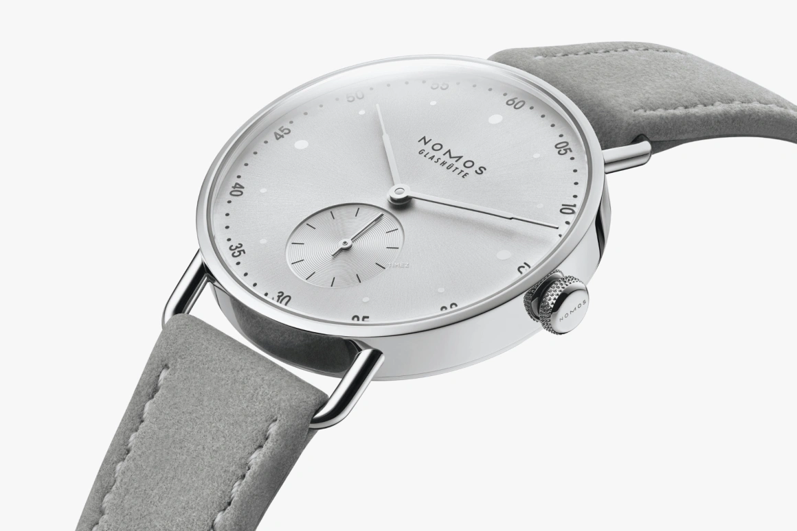 Nomos Glashütte,Metro 33mm,33mm,Stainless Steel,Silver,Handwound,43hours,In-house Caliber,1122