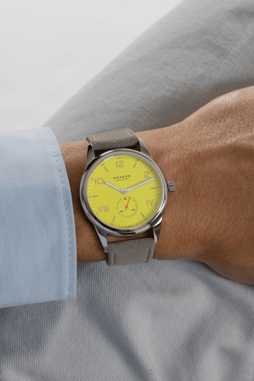 Nomos Glashütte,Club 38.50mm,38.50mm,Stainless Steel,Yellow,Handwound,43hours,In-house Caliber,721