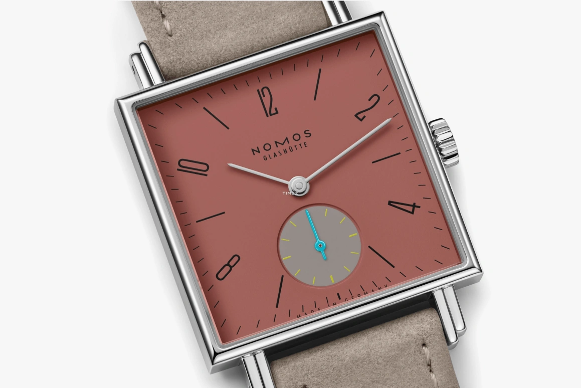 Nomos Glashütte,Tetra 29.50mm,29.50mm,Stainless Steel,Red,Handwound,53hours,In-house Caliber,438,438.SB