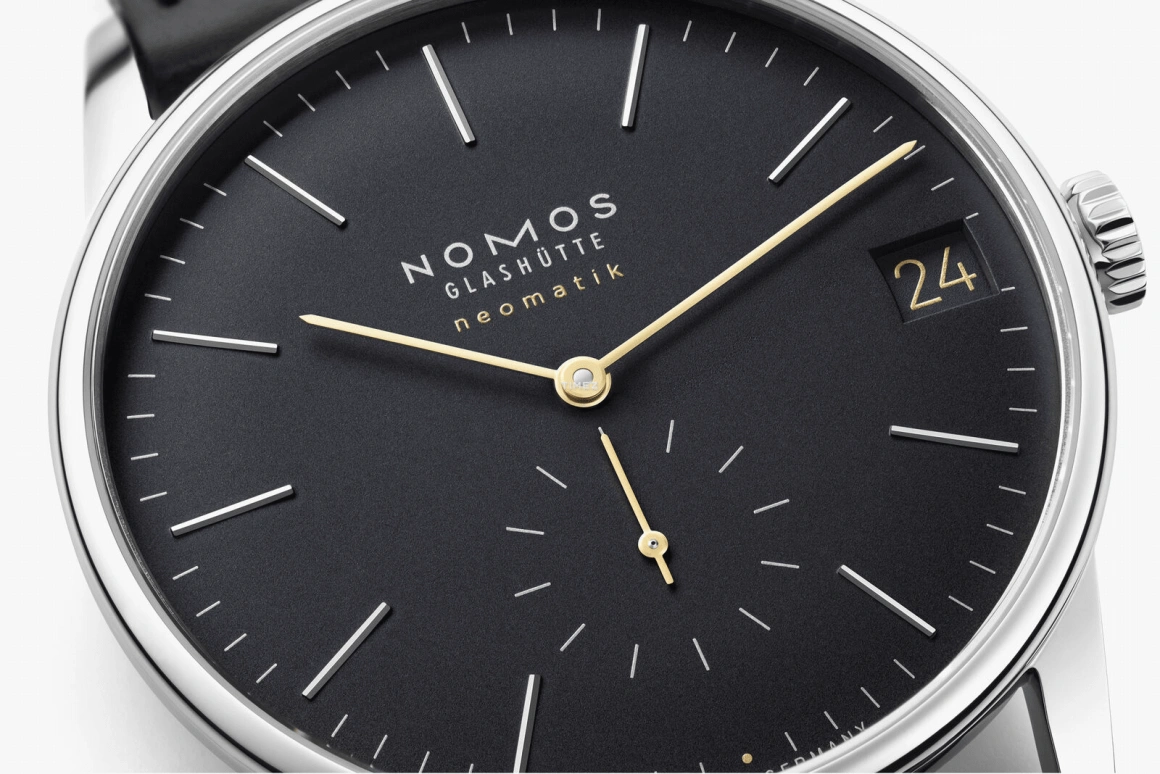 Nomos Glashütte,Orion 40.50mm,40.50mm,Stainless Steel,Black,Automatic,Day,42hours,366