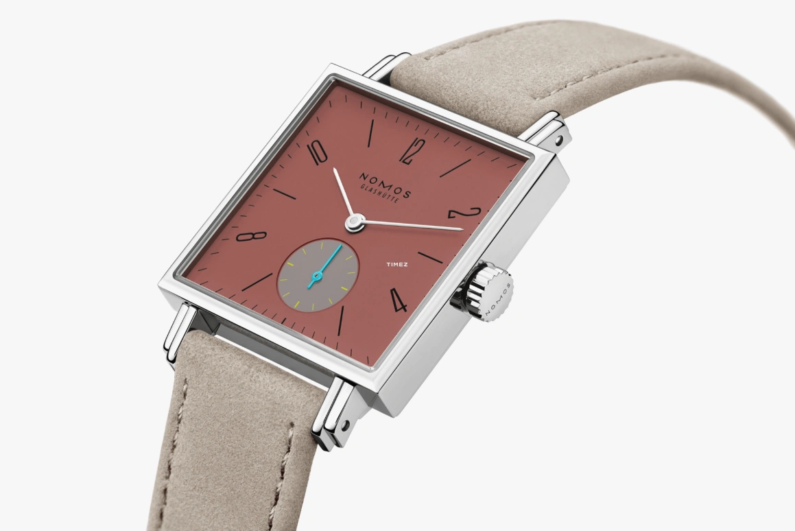 Nomos Glashütte,Tetra 29.50mm,29.50mm,Stainless Steel,Red,Handwound,53hours,In-house Caliber,438,438.SB