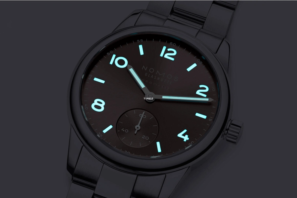 Nomos Glashütte,Club 34mm,34mm,Stainless Steel,Rose,Pink,Automatic,42hours,In-house Caliber,756,756.SB