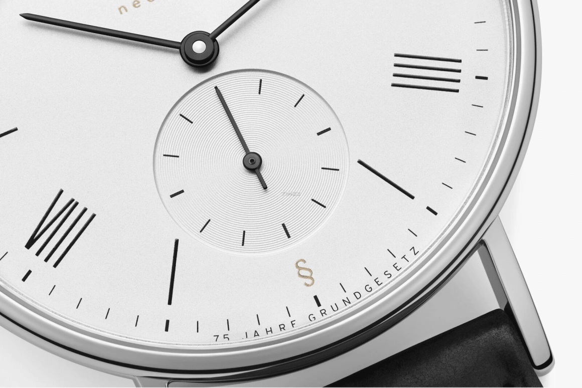 Nomos Glashütte,Ludwig 38.50mm,38.50mm,Stainless Steel,White,Automatic,42hours,In-house Caliber,250,250.S3