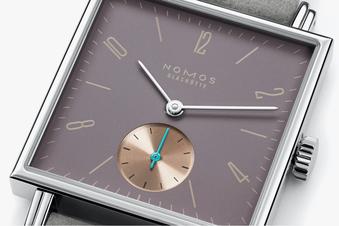 Nomos Glashütte,Tetra 29.50x29.50mm,29.50x29.50mm,Stainless Steel,Purple,Handwound,43hours,In-house Caliber,425