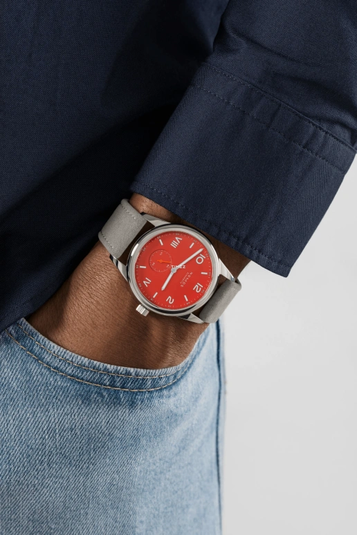 Nomos Glashütte,Club 38.50mm,38.50mm,Stainless Steel,Red,Handwound,43hours,In-house Caliber,723