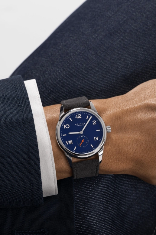 Nomos Glashütte,Club 38.50mm,38.50mm,Stainless Steel,Blue,Handwound,43hours,In-house Caliber,722
