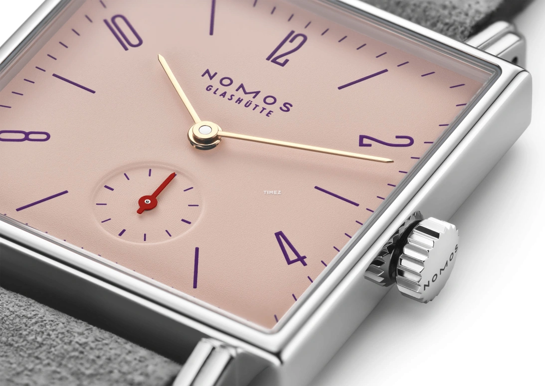 Nomos Glashütte,Tetra 29.50x29.50mm,29.50x29.50mm,Stainless Steel,Pink,Handwound,43hours,In-house Caliber,497