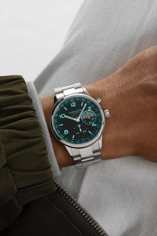 Nomos Glashütte,Club 40mm,40mm,Stainless Steel,Black,Blue,Automatic,Chronograph,Dule Time,World Time,Day / Night Indication,42hours,In-house Caliber,790,790.S7