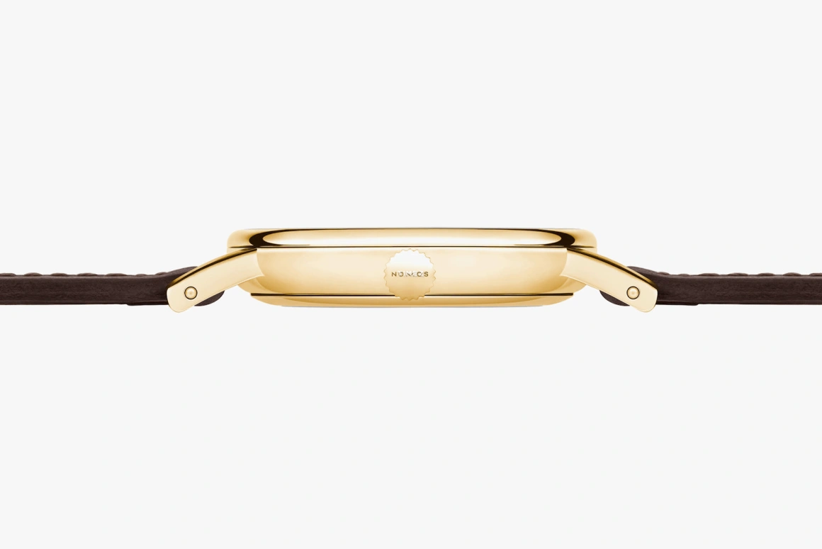 Nomos Glashütte,Ludwig 32.80mm,32.80mm,Yellow Gold,White,Handwound,43hours,In-house Caliber,210