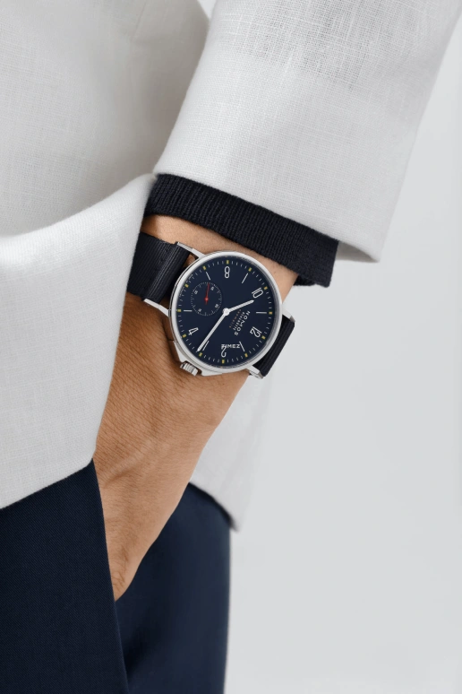 Nomos Glashütte,Ahoi 36.60mm,36.60mm,Stainless Steel,Black,Automatic,Day,42hours,566