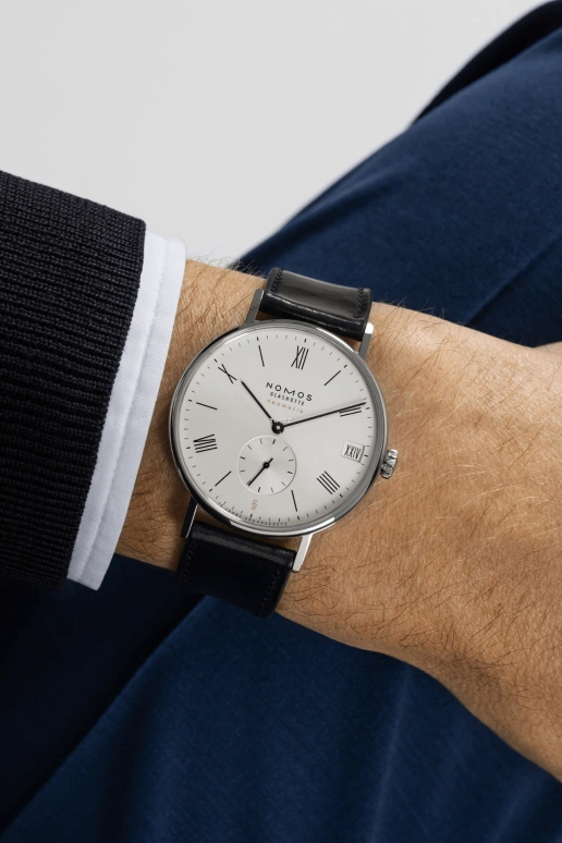 Nomos Glashütte,Ludwig 40.50mm,40.50mm,Stainless Steel,White,Automatic,Day,42hours,262,262.S3