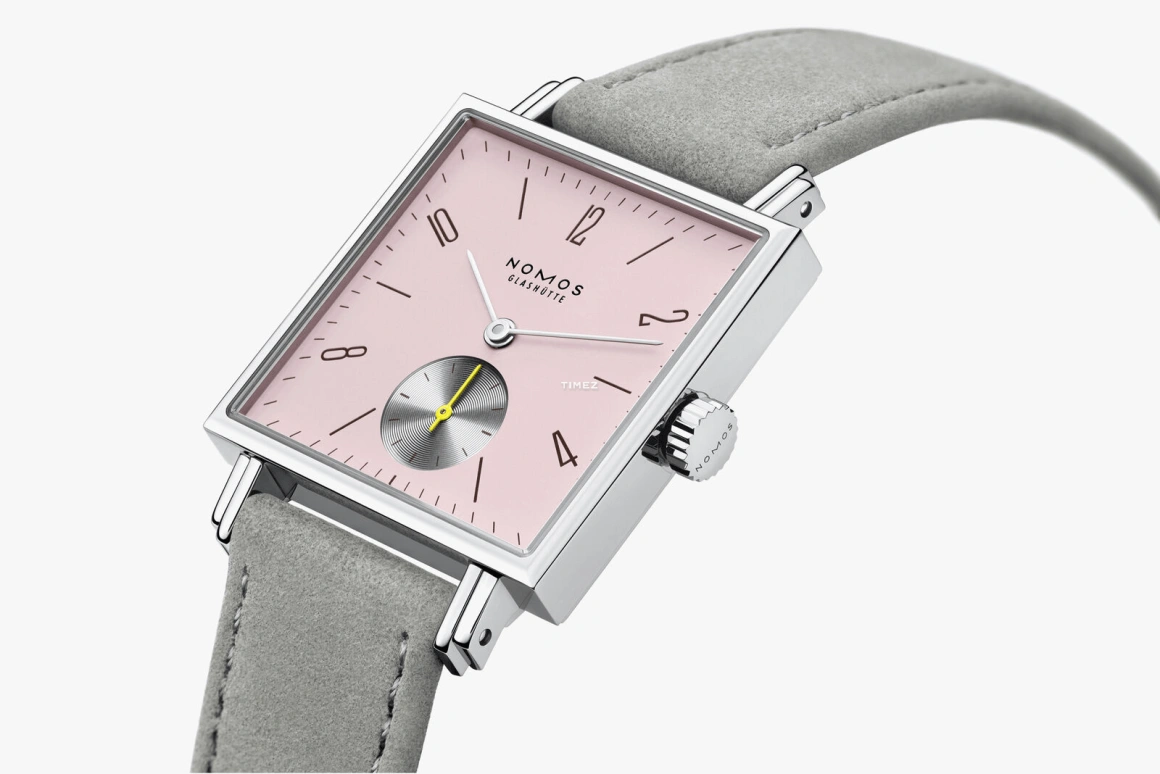 Nomos Glashütte,Tetra 29.50x29.50mm,29.50x29.50mm,Stainless Steel,Pink,Handwound,43hours,In-house Caliber,426